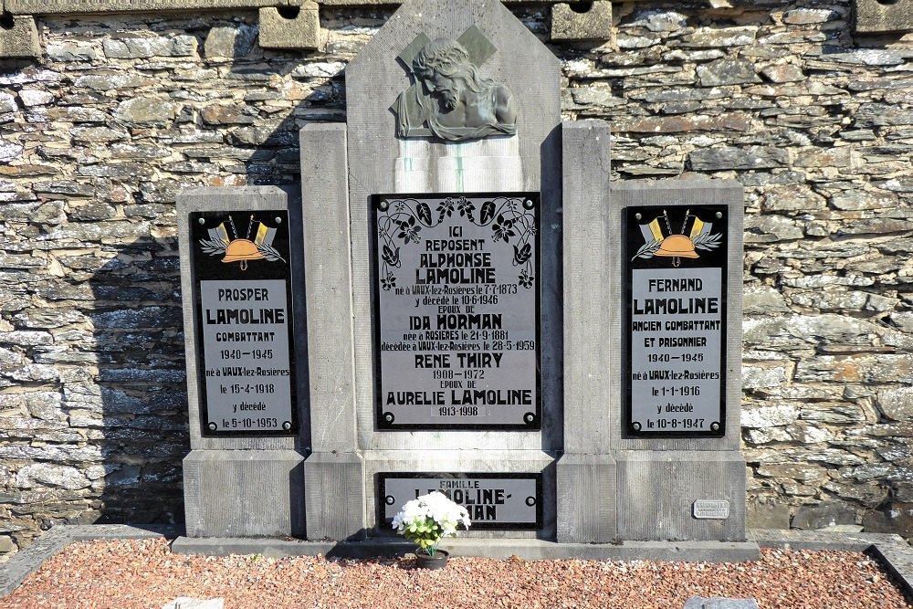 Belgian Graves Veterans Vaux-sur-Sre #4