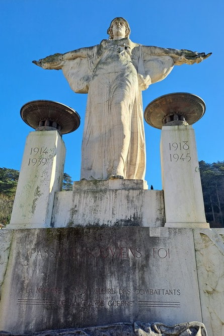 Oorlogsmonument Vienne #3