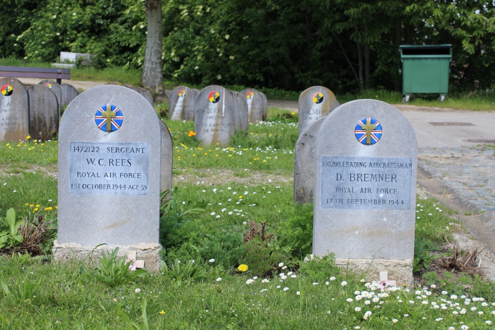 Commonwealth War Graves Oudergem #2