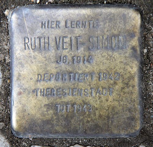 Stumbling Stone Rothenburgstrae 18