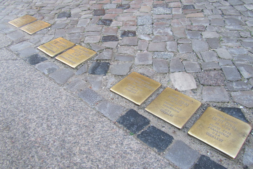 Stolpersteine Ossenreyerstrae 21-22