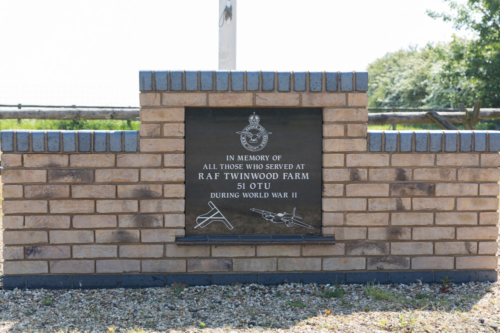 Monument RAF Twinwood Farm #1