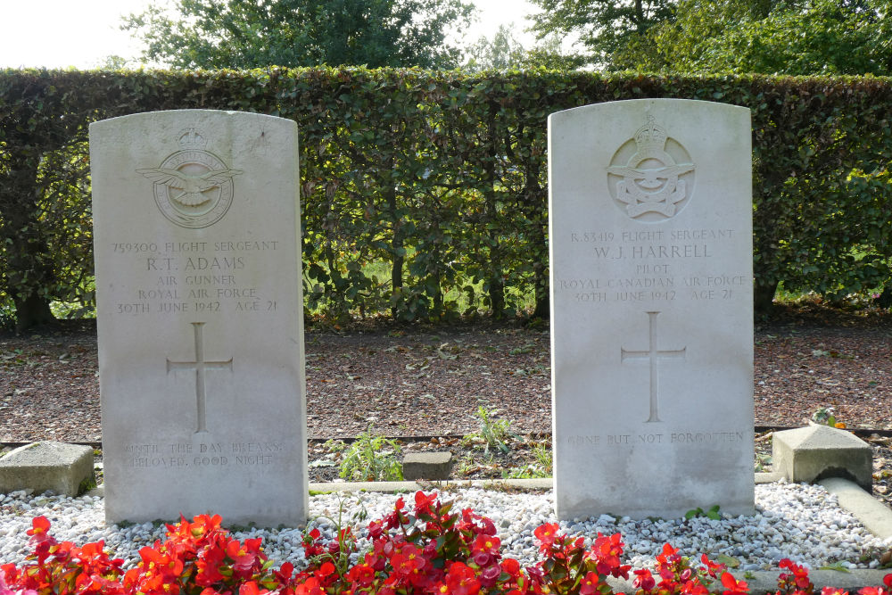 Commonwealth War Graves Protestant Cemetery Noordwolde #5
