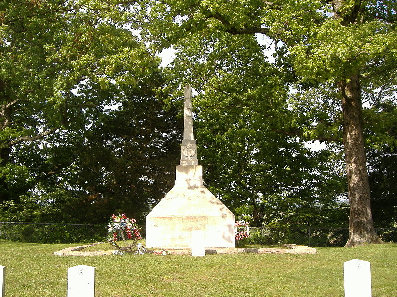 Confederate Cemetery Tebb's Bend #2