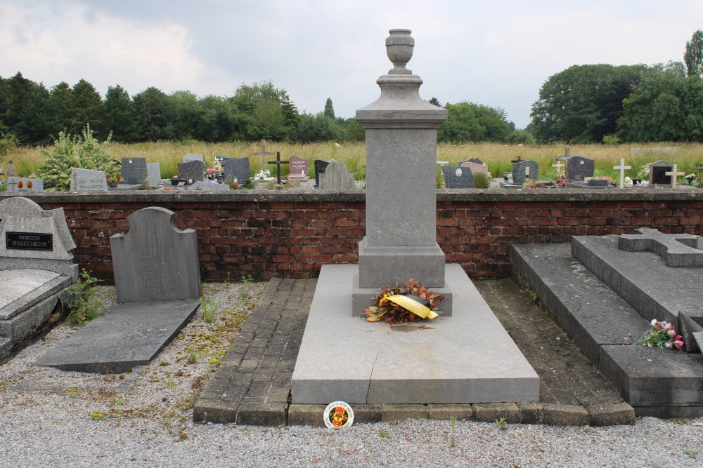 War Memorial Wagnelée #1