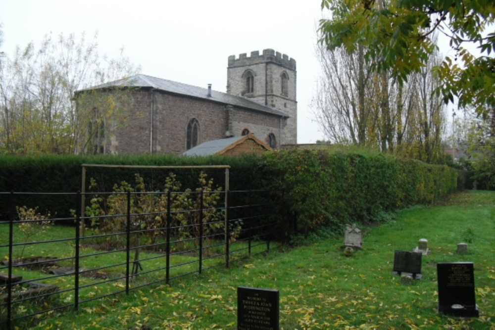 Commonwealth War Grave St. Leonard Churchyard #1