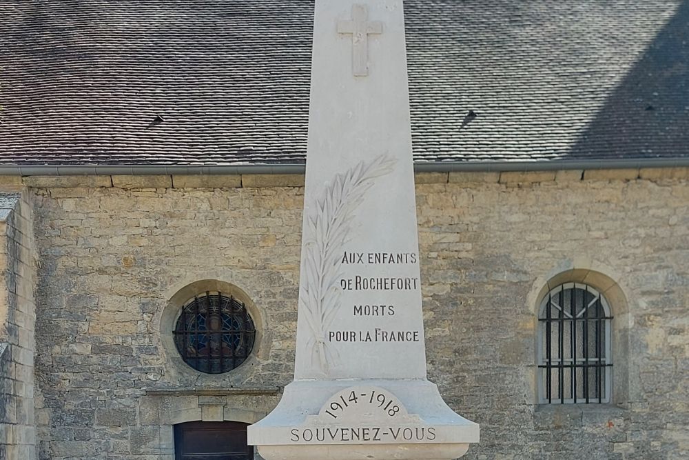 Oorlogsmonument Rochefort-sur-Nenon #1