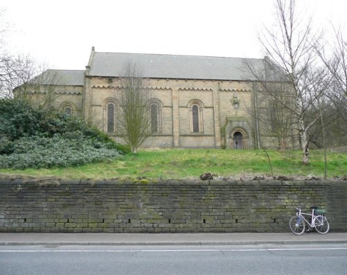 Commonwealth War Graves St. Luke Churchyard #1