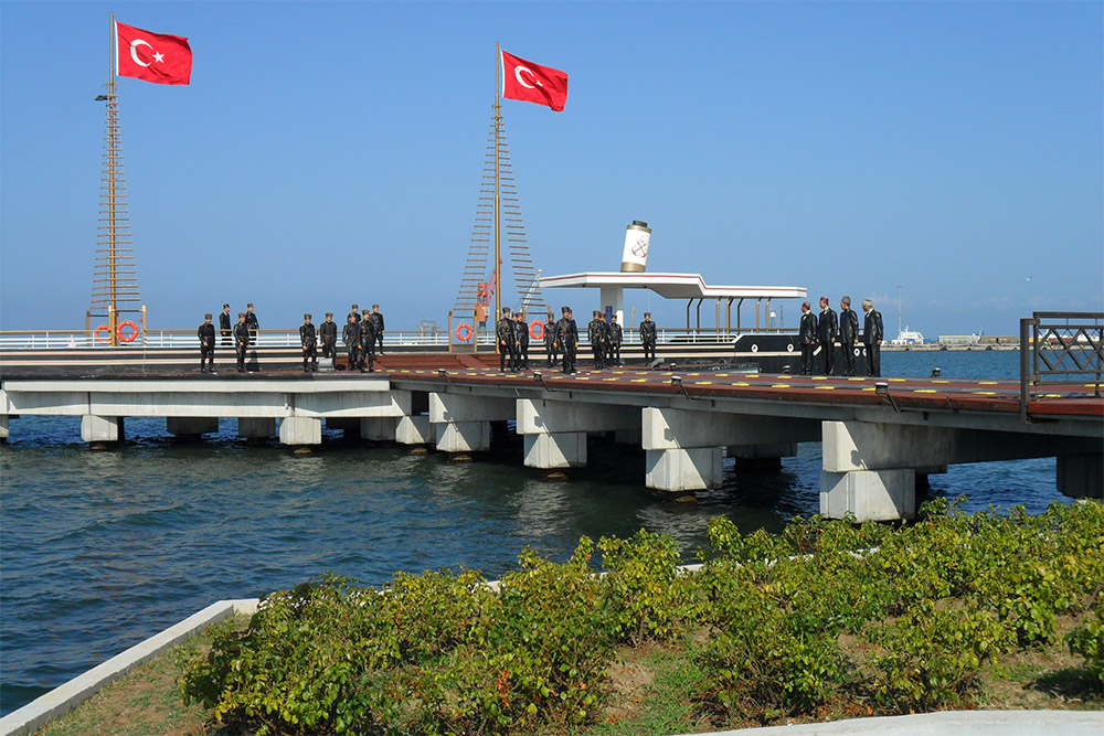 Wax Figures Ttn Pier