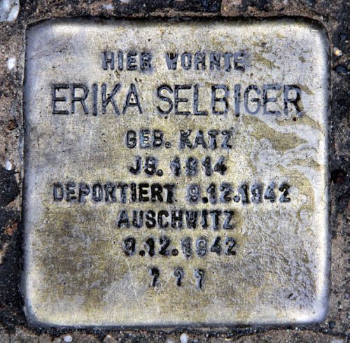 Stolpersteine Güldenhofer Ufer 10 #4