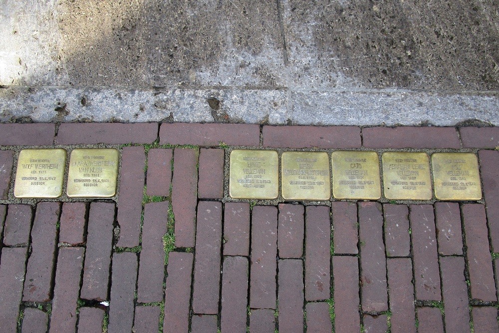 Stolpersteine Tweede Korenstraatje