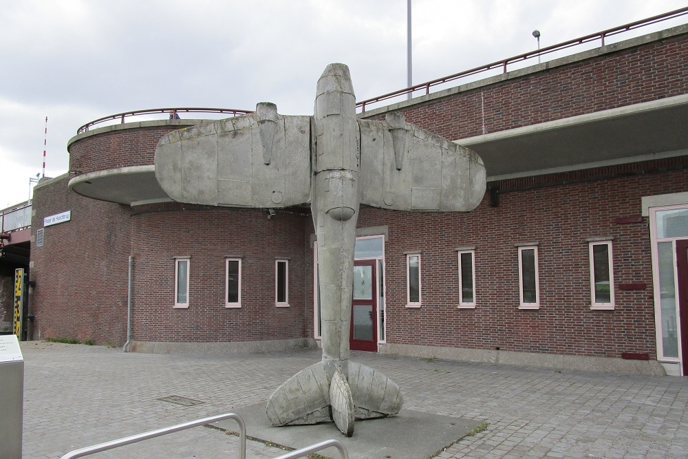 Monument De Schaduw Rotterdam #2