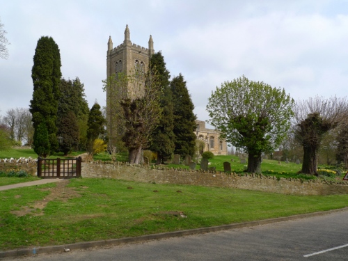 Oorlogsgraf van het Gemenebest All Saints Churchyard