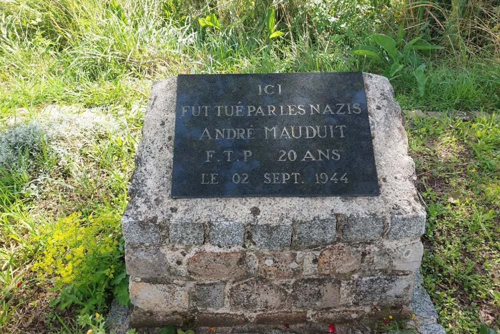 Memorial Stone André Maduit #2