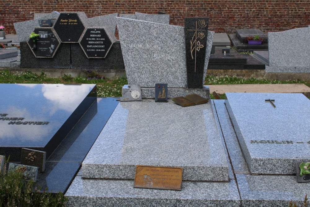 Belgian Graves Veterans Bougnies #2