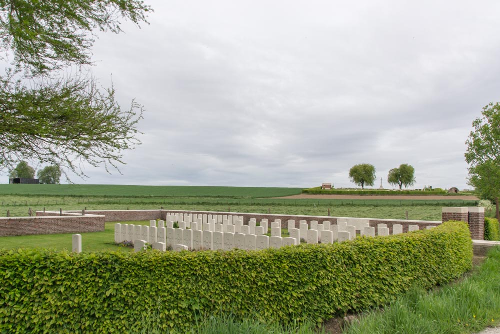 Commonwealth War Cemetery Mud Corner #5