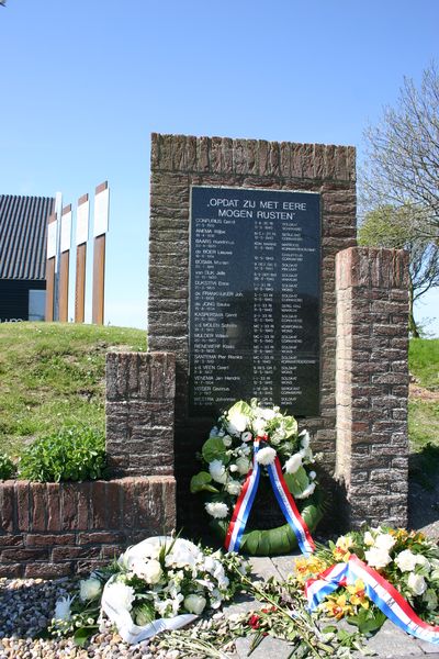 Memorial Killed Soldiers May 1940 #2