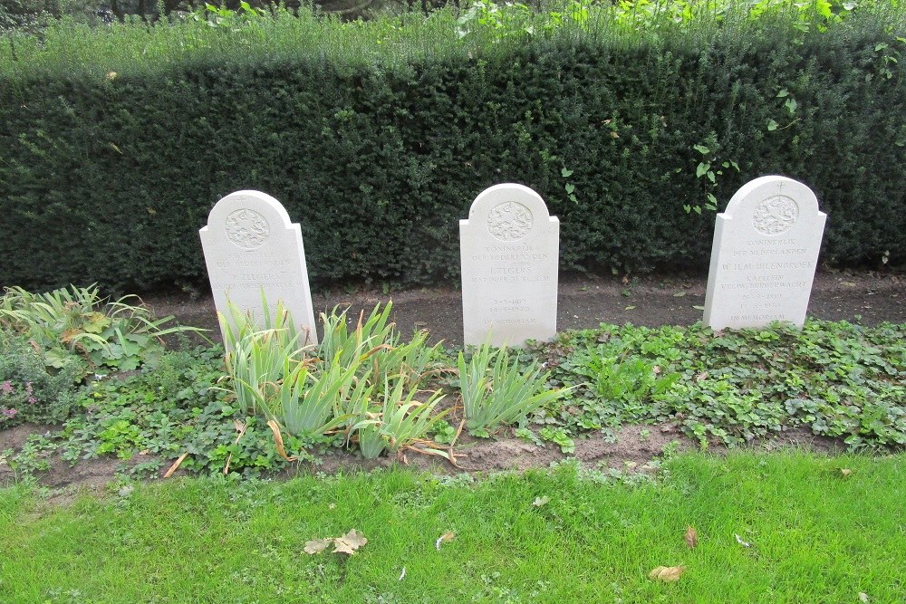 Dutch War Graves General Cemetery Crooswijk #3