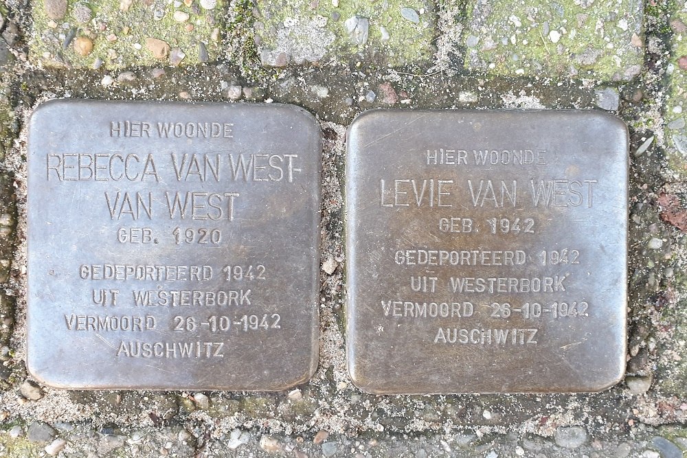 Stolpersteine Recht Boomsloot 34-lll