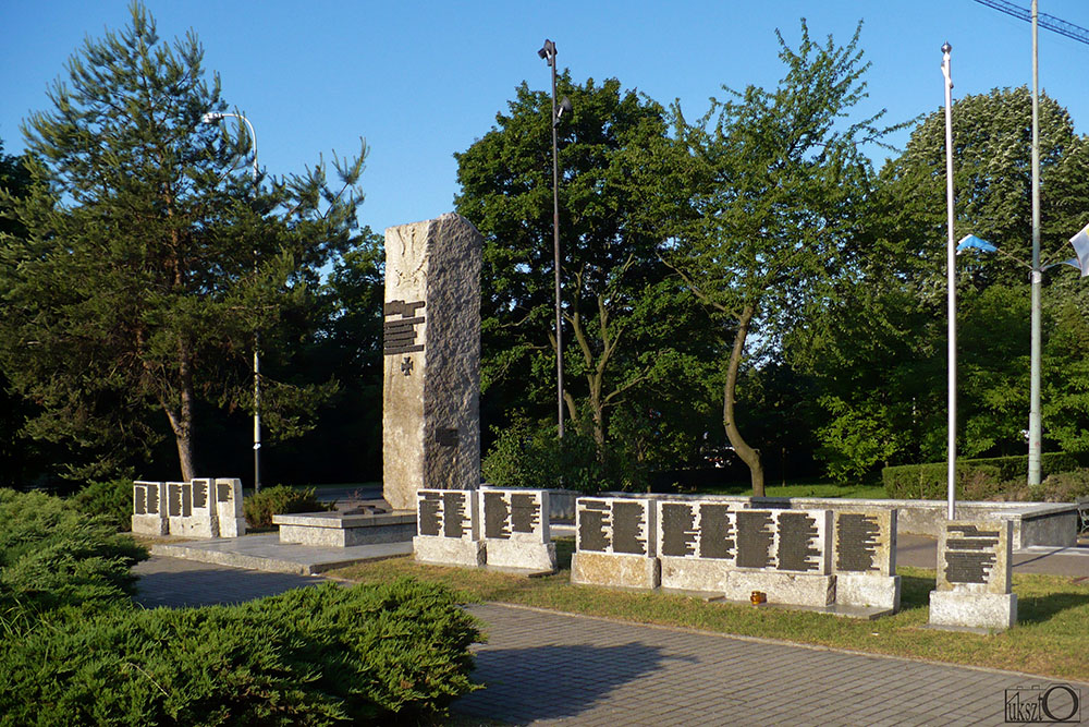 Katyn Memorial Lodz #1
