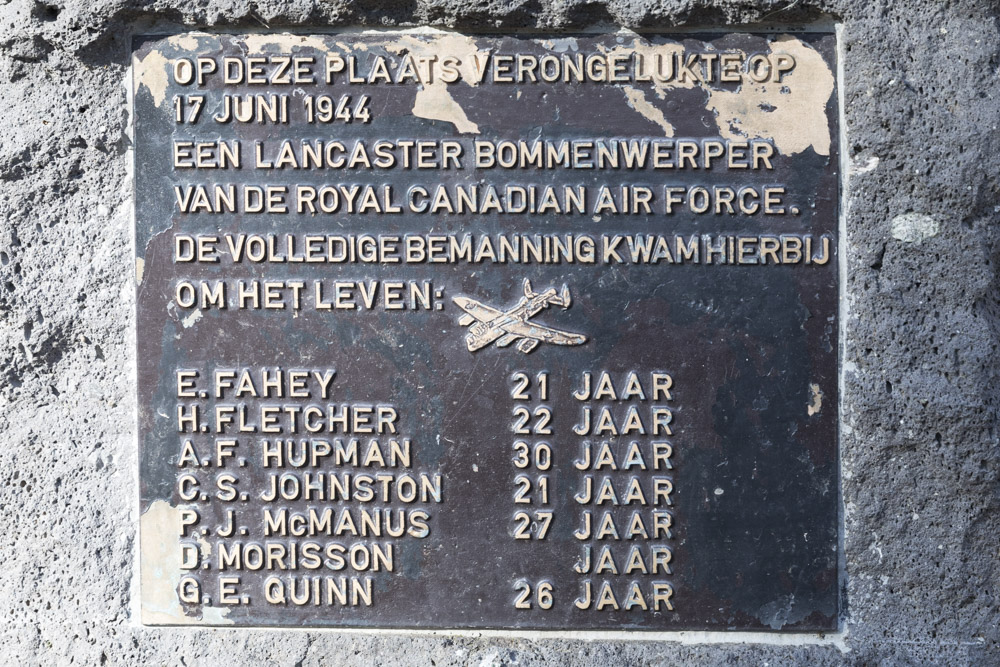 Crashlocatie en Monument Lancaster KB728 #2