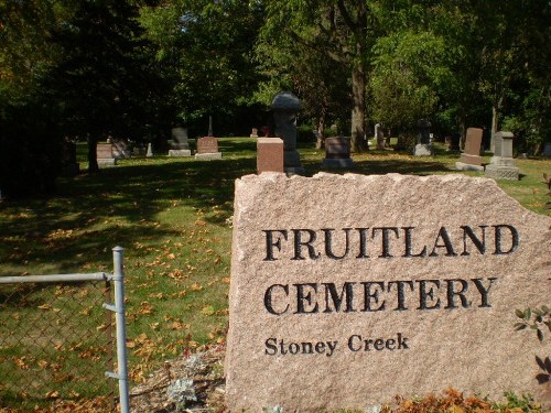 Commonwealth War Grave Fruitland Cemetery