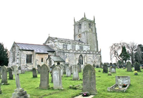 Commonwealth War Graves All Saints Churchyard