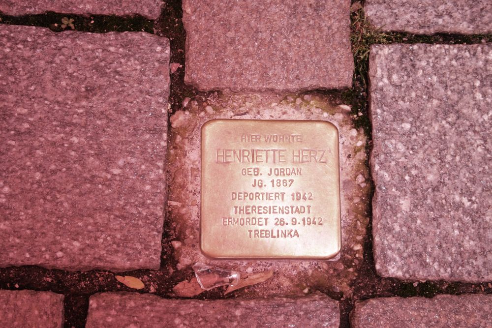 Stumbling Stone Osterstrasse 5 #1