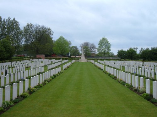 Commonwealth War Cemetery Roclincourt #1
