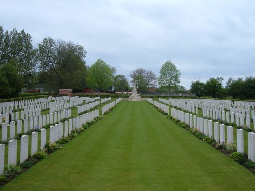 Commonwealth War Cemetery Roclincourt