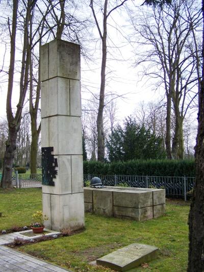 Russian War Cemetery Grimmen #1