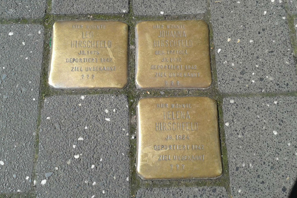 Stolpersteine Holzgasse 48 #2