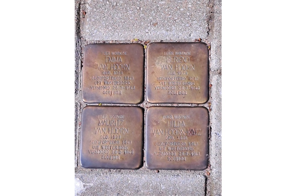 Stolpersteine Julianalaan 103