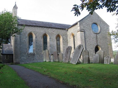 Oorlogsgraven van het Gemenebest St. Anne Churchyard