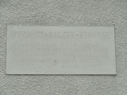 Monument Herbert Balzer #1