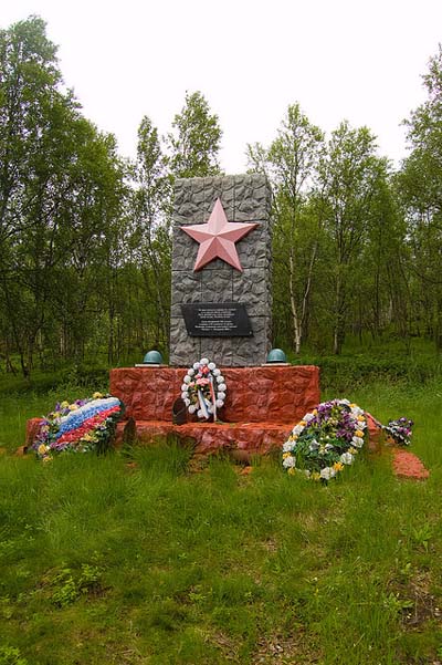 Mass Grave Soviet Soldiers Klip Yavr #2