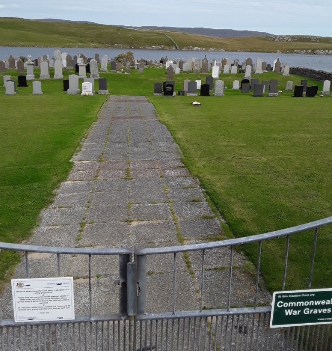 Oorlogsgraven van het Gemenebest North Yell Old Churchyard