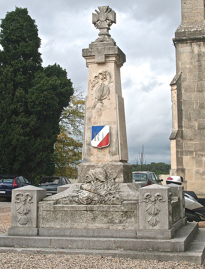 War Memorial Saussan #1