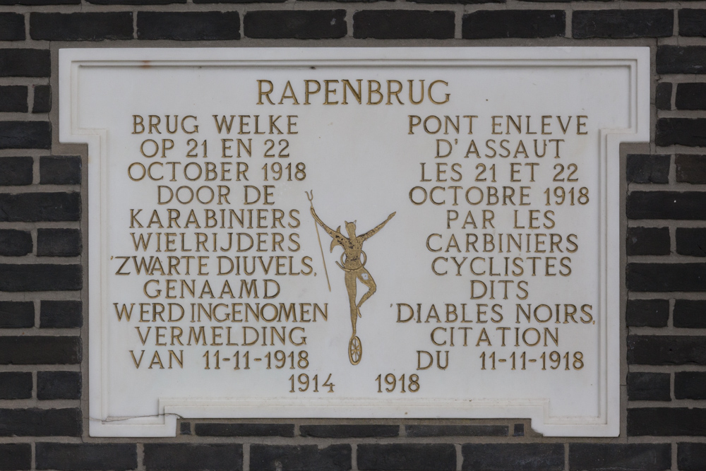 Monument Karabiniers Wielrijders Maldegem #3