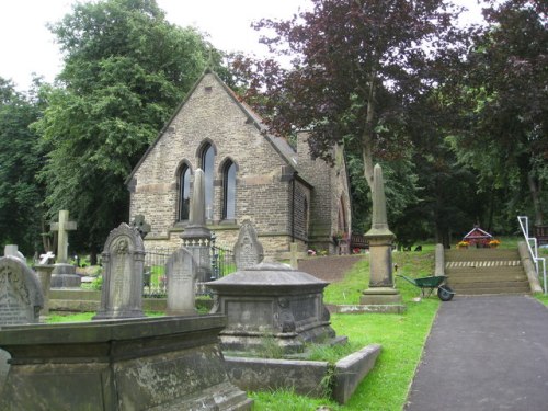 Oorlogsgraven van het Gemenebest Dronfield Cemetery