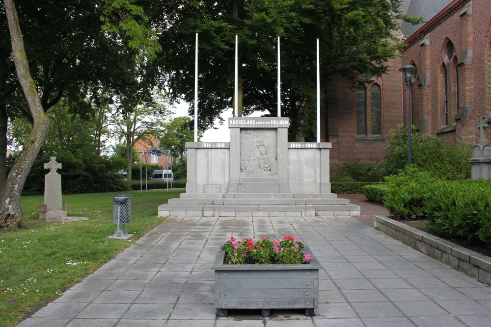 Oorlogsmonument Koekelare #1