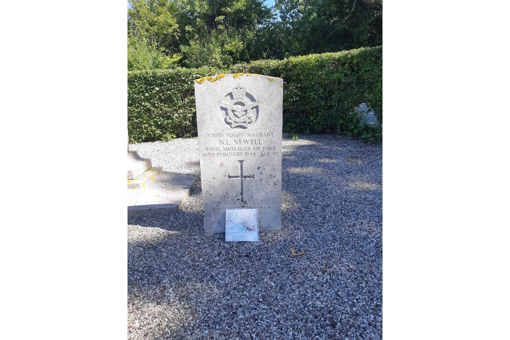 Oorlogsgraven van het Gemenebest Kerkhof Kappel #3