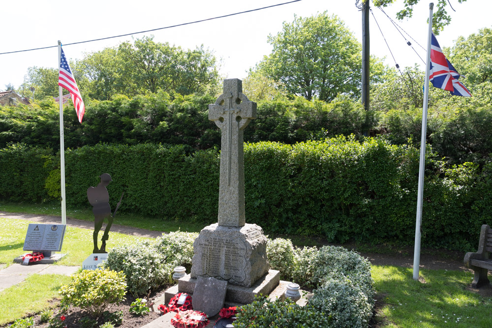 Oorlogsmonument Thurleigh #1