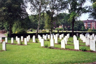 Commonwealth War Graves Wolverhampton  Borough Cemetery #1