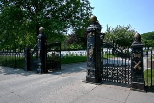 Cypress Hills National Cemetery