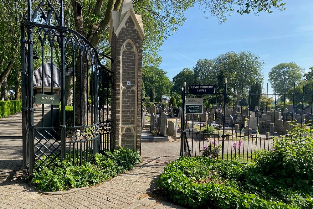 Commonwealth War Graves Kampen #5