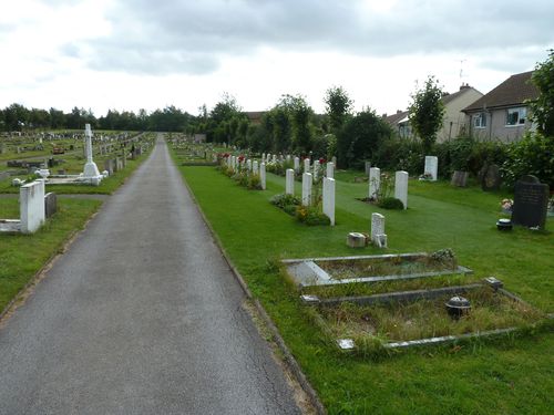 Commonwealth War Graves Ollerton Cemetery #2