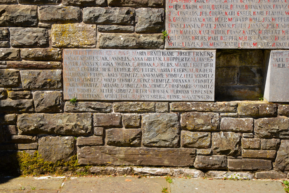 War Memorial Monschau #3