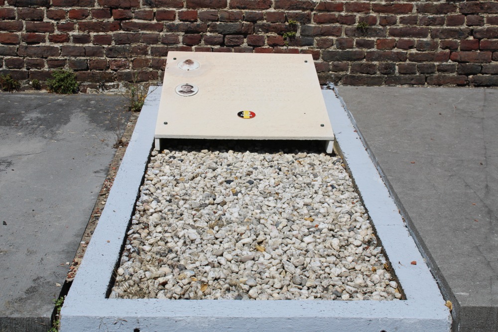 Belgische Oorlogsgraven Gouy-lez-Piton #1