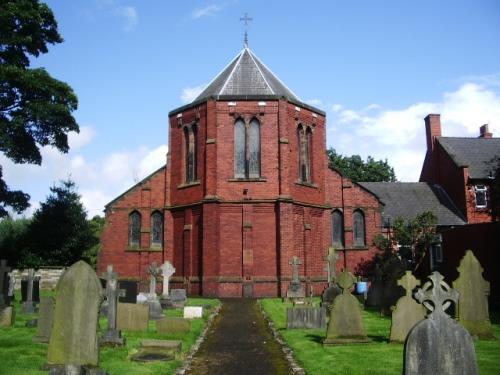 Commonwealth War Graves St. Marie Roman Catholic Churchyard